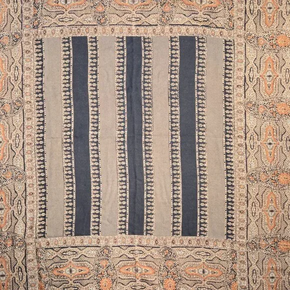 Large Lightweight Wool Scarf Earth Tones - Picture 5 of 8